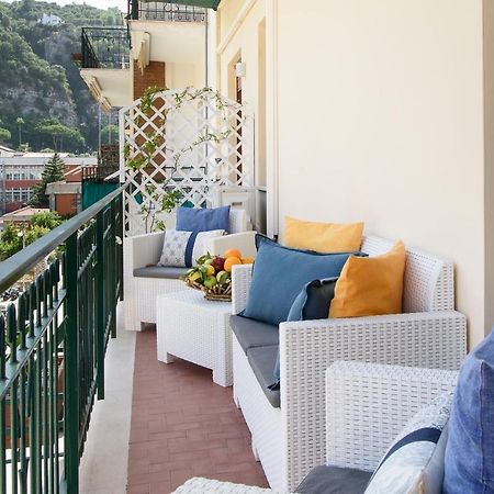 Les Suites Des Tout Le Monde Sorrento Buitenkant foto